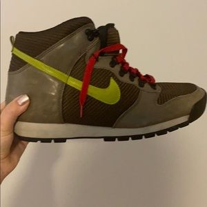 Vintage Nike ACG hiking boots